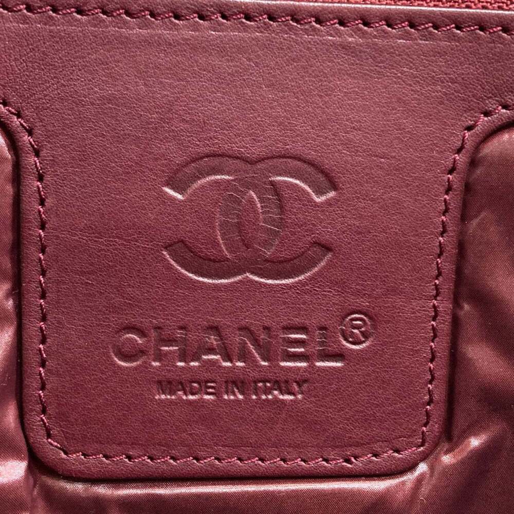 CHANEL Black Boston Bag - Picture 6 of 16